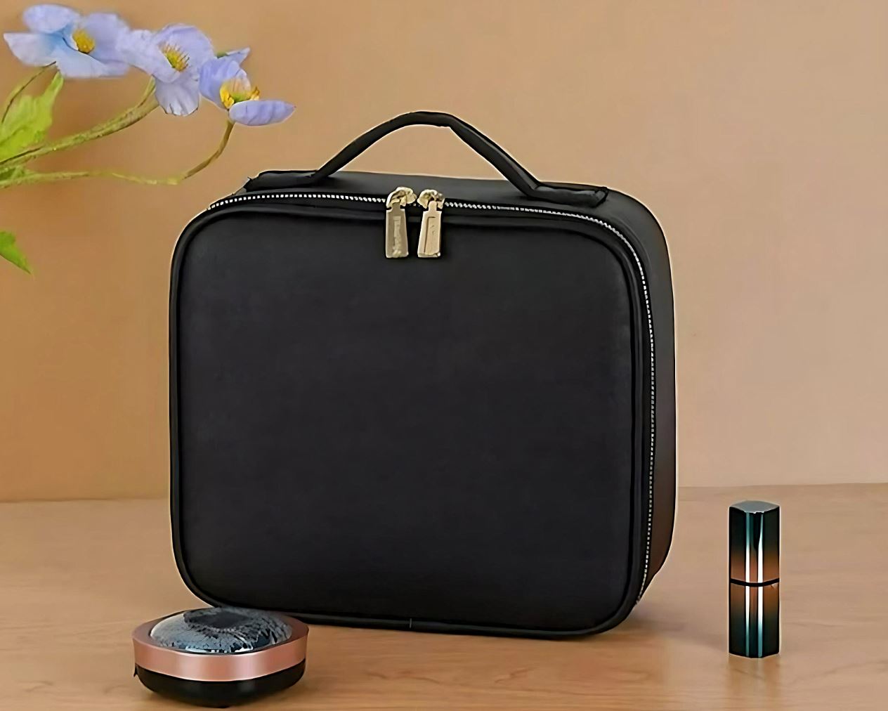 IllumiGlam™ - Travel Makeup Bag (INCLUDES LED Backlit Mirror)